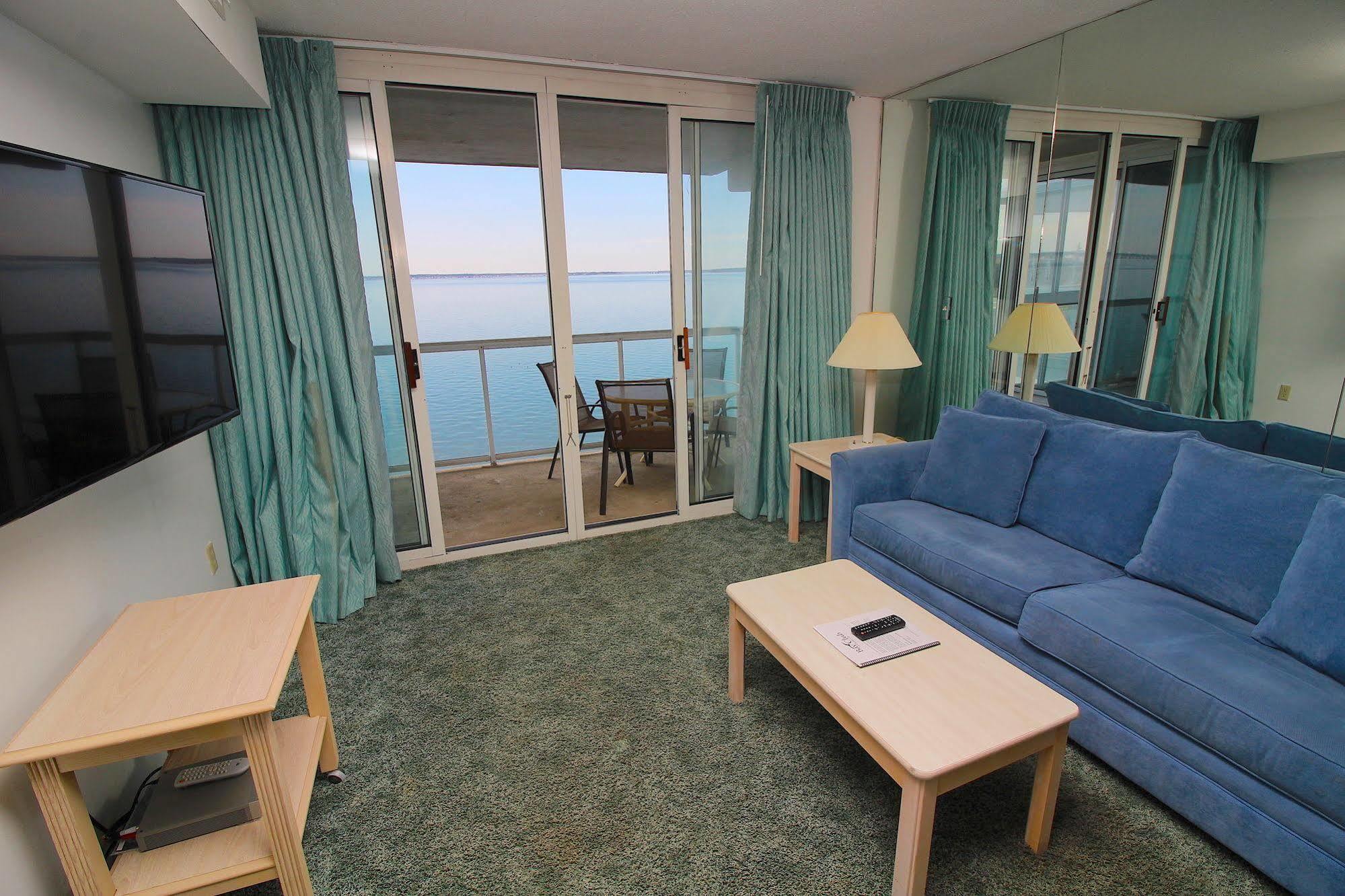 Bay Club Resort By Kees Vacations Ocean City Exterior photo